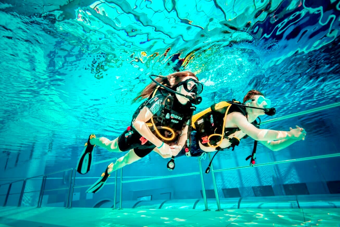 YOUR FIRST SCUBA DIVE